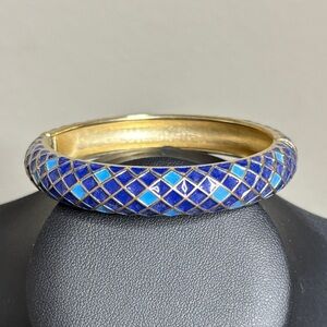 Elegant Blue and Gold Bangle Mosaic Diamond Shape Clamper Bracelet